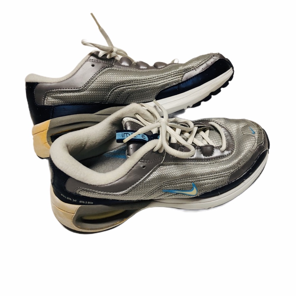Nike Women’s Vintage Air Max Imara Size 8.5